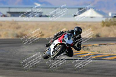 media/Dec-18-2022-SoCal Trackdays (Sun) [[8099a50955]]/Turn 4 (1pm)/